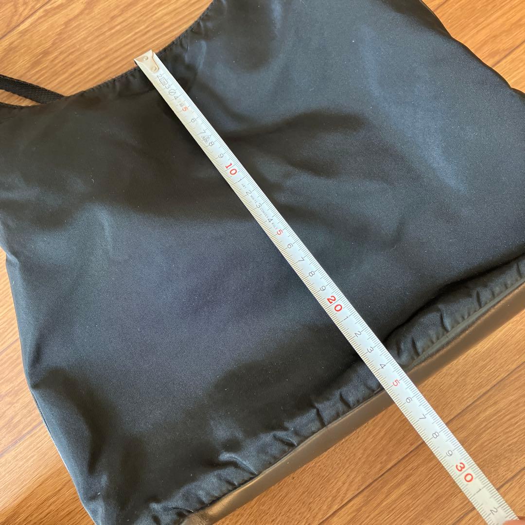 PRADA ショルダーバッグ ブラック