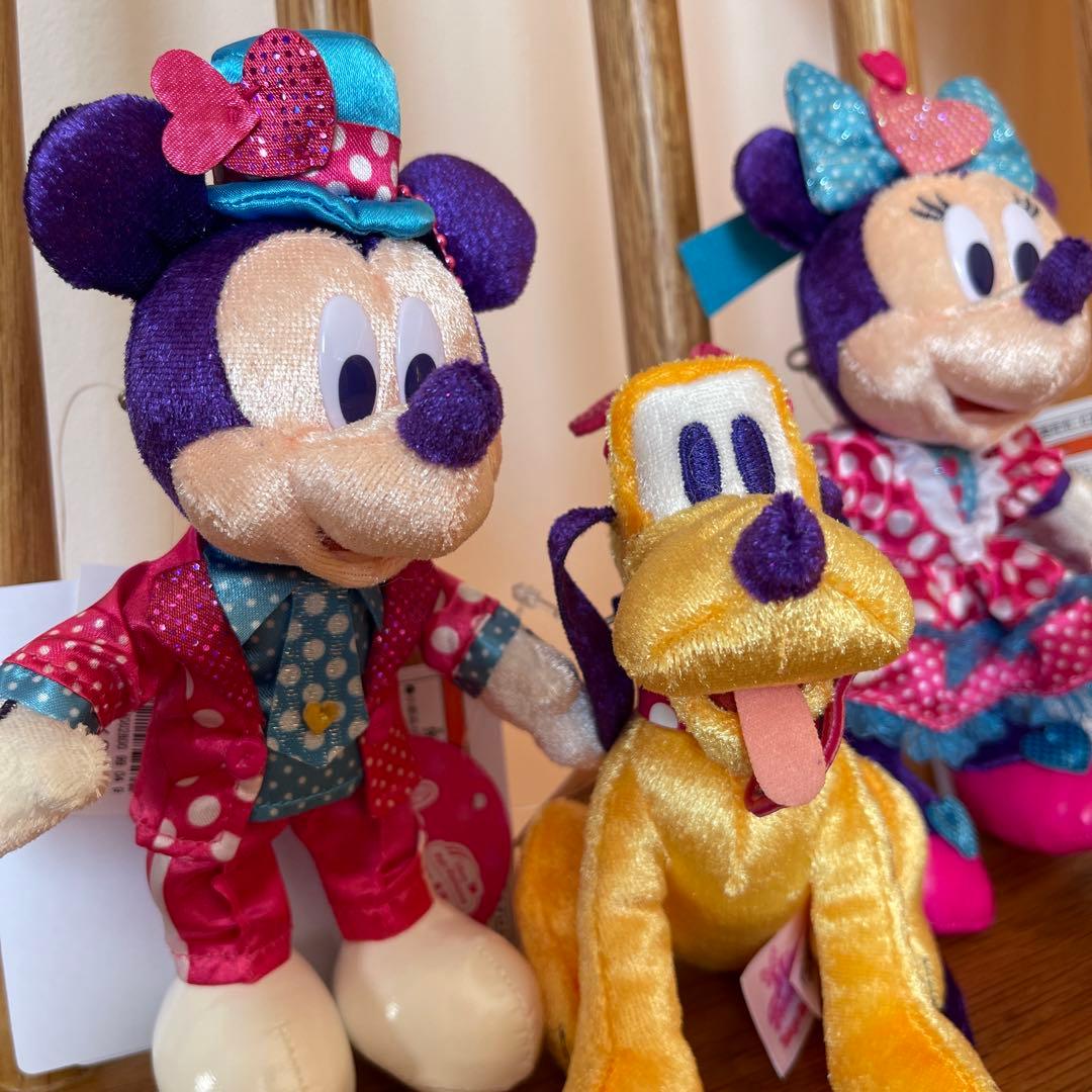 ミニパル ミニーのファンダーランド ぬいぐるみバッジ ミッキー ミニー プルート
