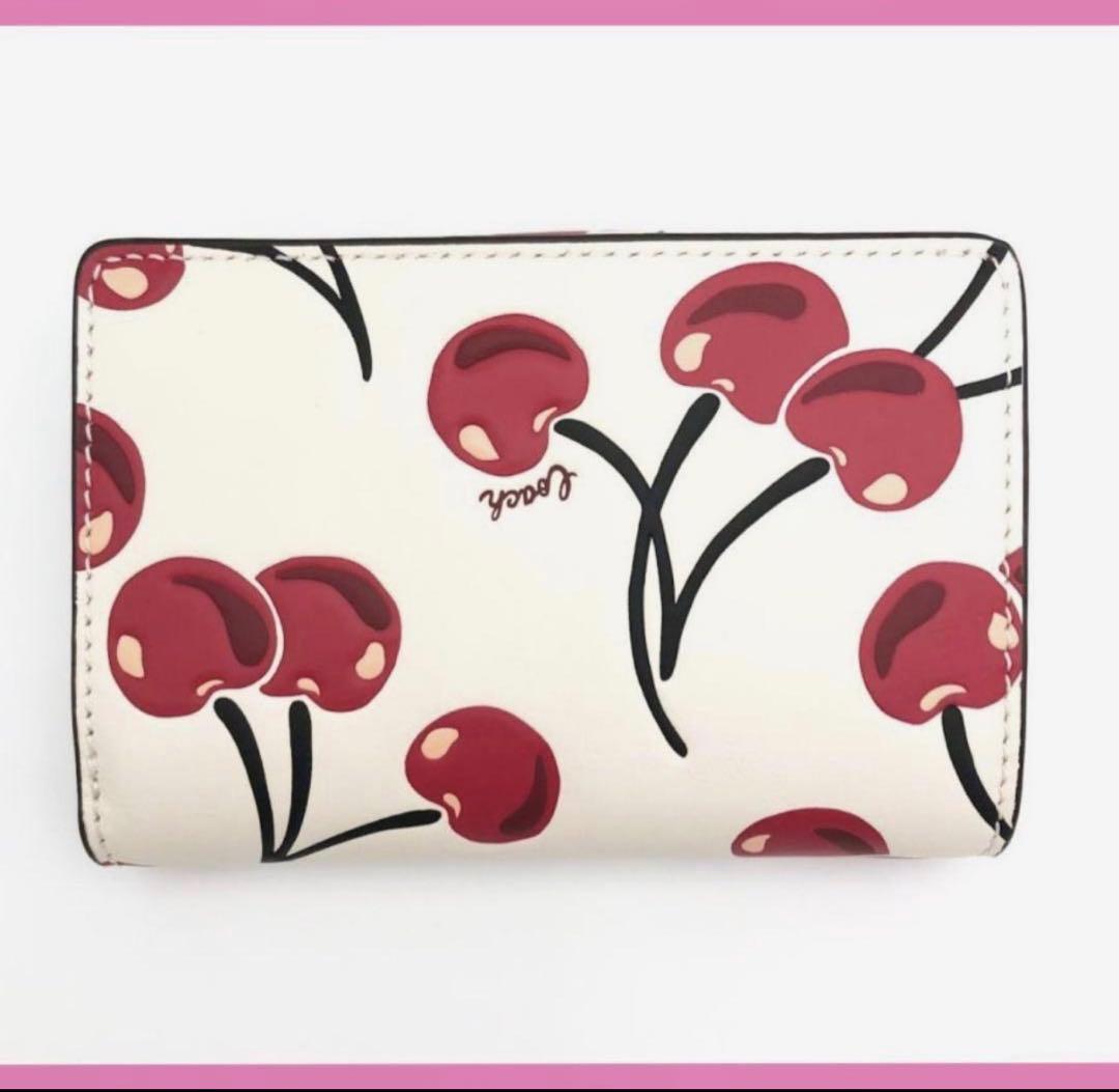 コーチ COACH ミディアム コ チェリープリント さくらんぼ 二つ折り財布