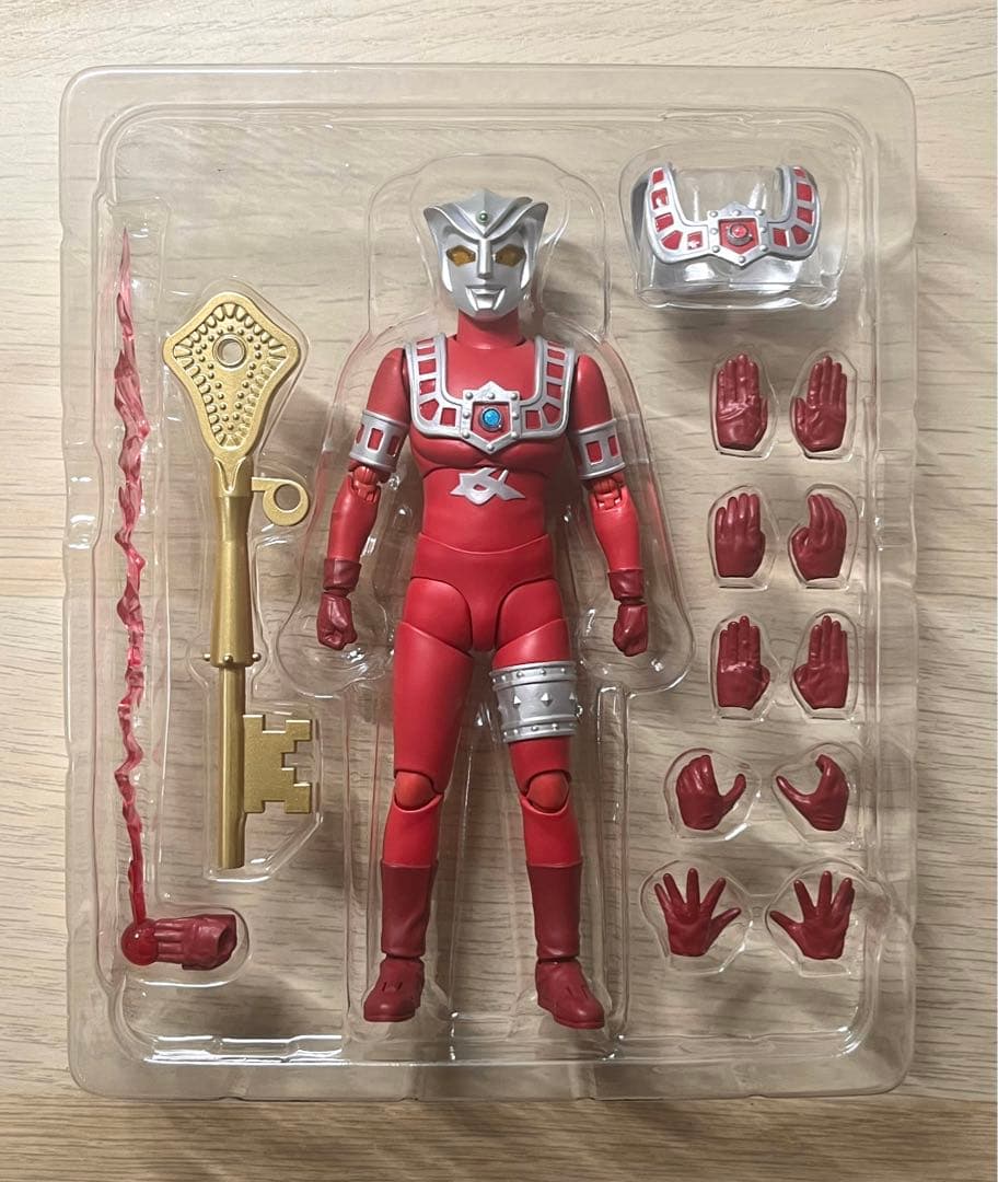 S.H.Figuarts ウルトラマンレオ アストラ マント セット