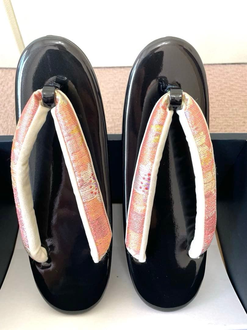 成人式　髪飾り　和装用バッグ　下駄　ファーショール　小物4点セット　和つう