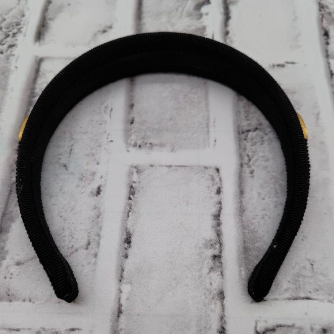 Ferragamoフェラガモ ヴァラ カチューシャ ゴールド金具 ブラック