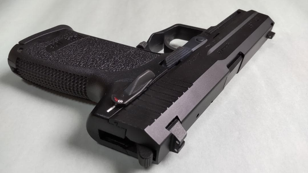 東京マルイ　USP ガスブローバックハンドガン