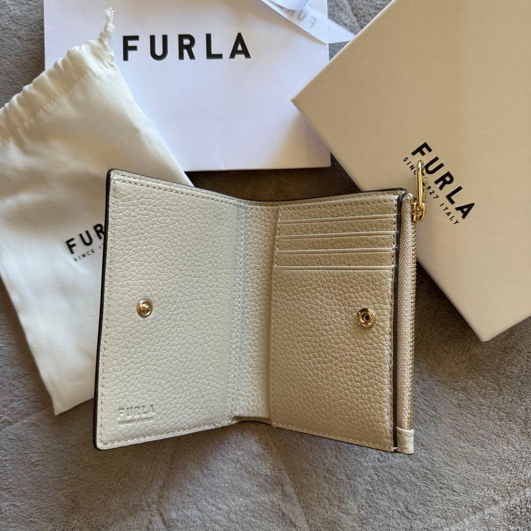 FURLA ウォレット　お財布
