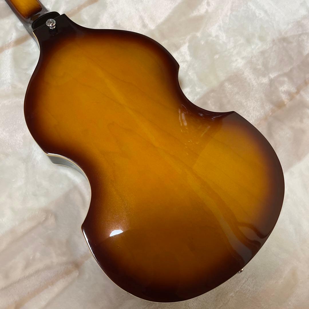 Barclay バイオリンベース