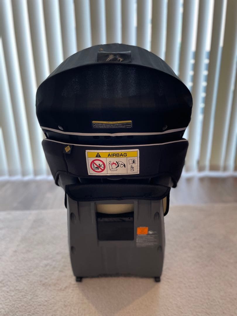 m✴︎Combi ✴︎チャイルドシート ISOFIXエッグショック　ブラック