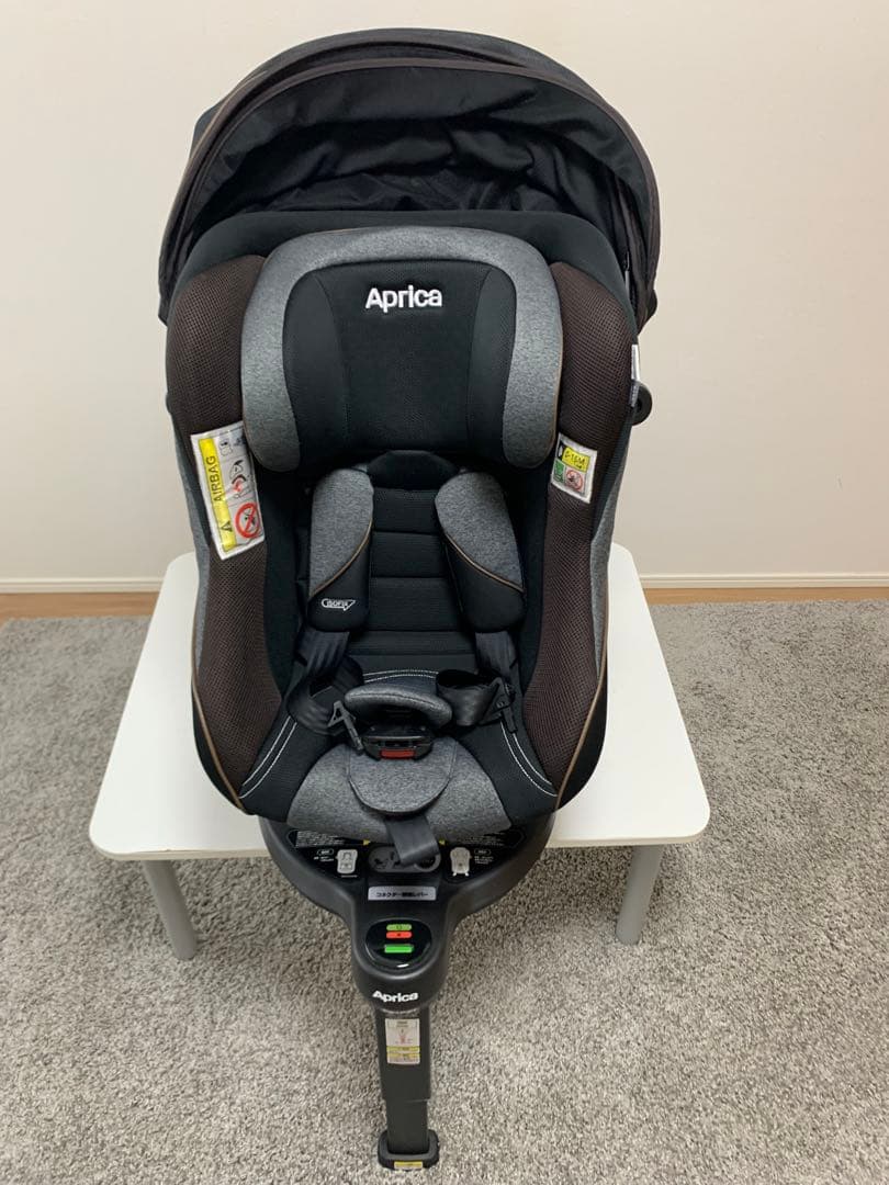 Apricaクルリラ プロテクト チャイルドシート