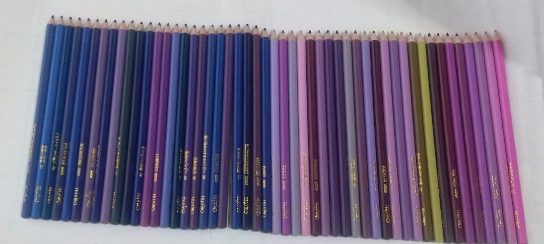 の*中様 収納棚付き　フェリシモ500色 色鉛筆