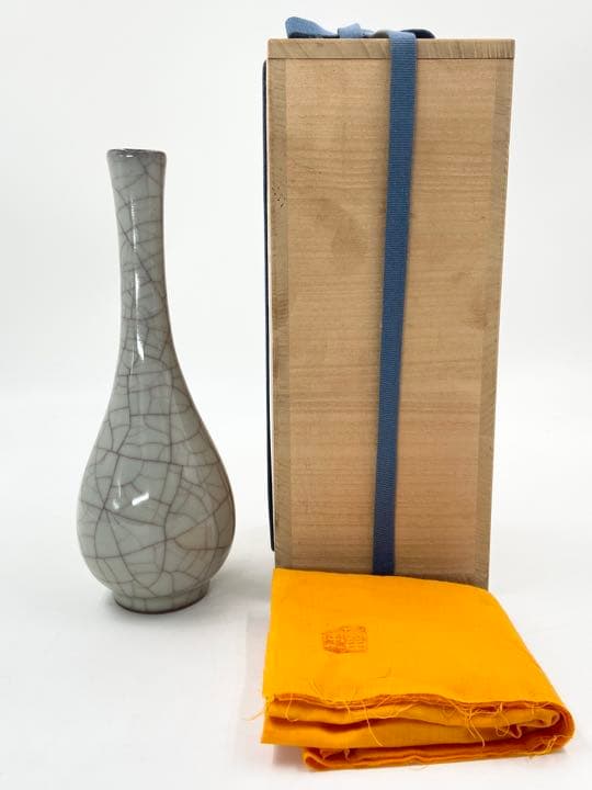 島田幸一 作】粉青磁 花生 桐共箱 高さ約25㎝ 花入