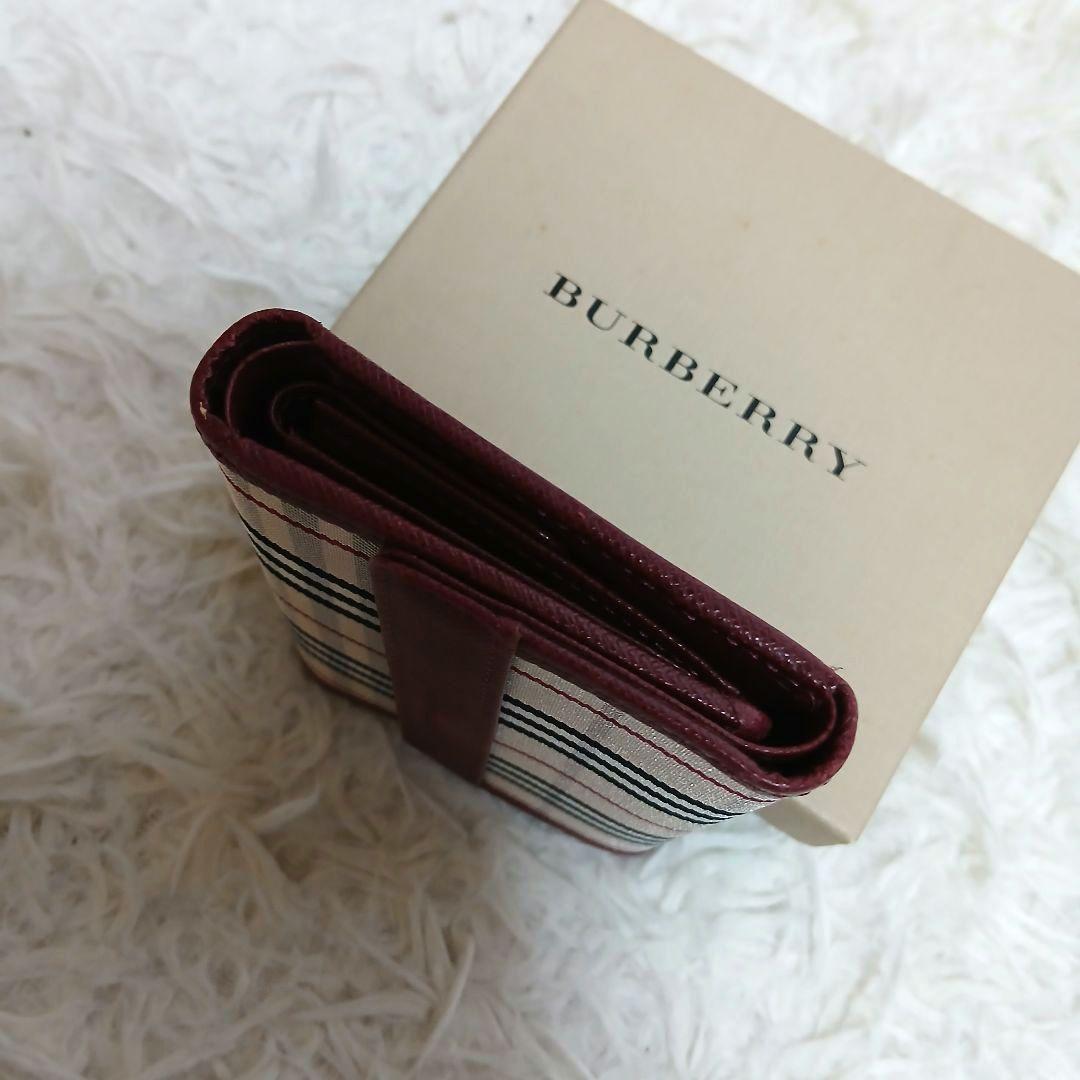 【美品】【BURBERRY】ノバチェック　３つ折り財布　ベージュ　ボルドー