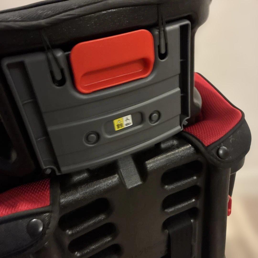 極美品 アップリカ エアグルーヴプラス レッド ジュニアシート