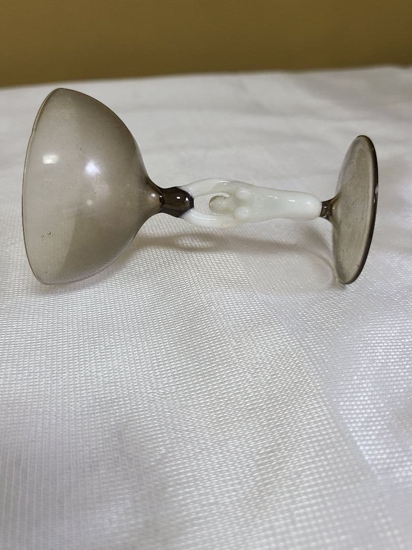 アールデコ期ビミニグラス スモークガラス製マーメイドデキャンタと