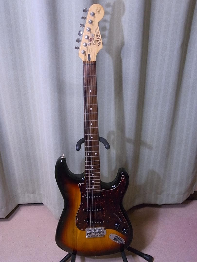 ムー　BUSKER’S　ストラトキャスター改　正常動作品 BUSKER'S BST-Standard GWT ストラトキャスタータイプ バスカーズ