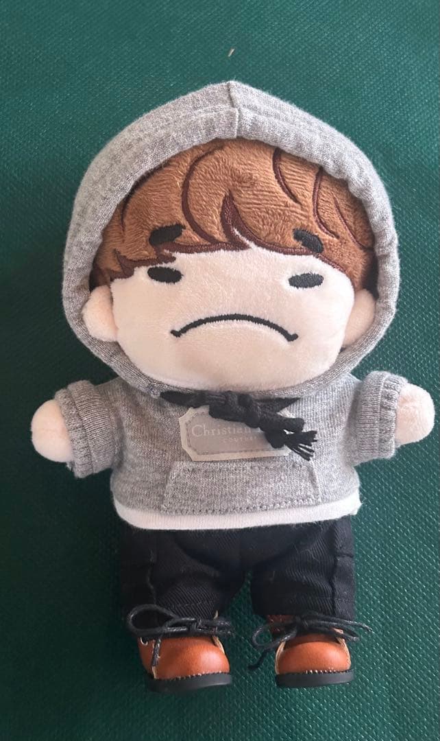 2PMジュノ15cmイップニちゃん 衣装、靴付き - メルカリ