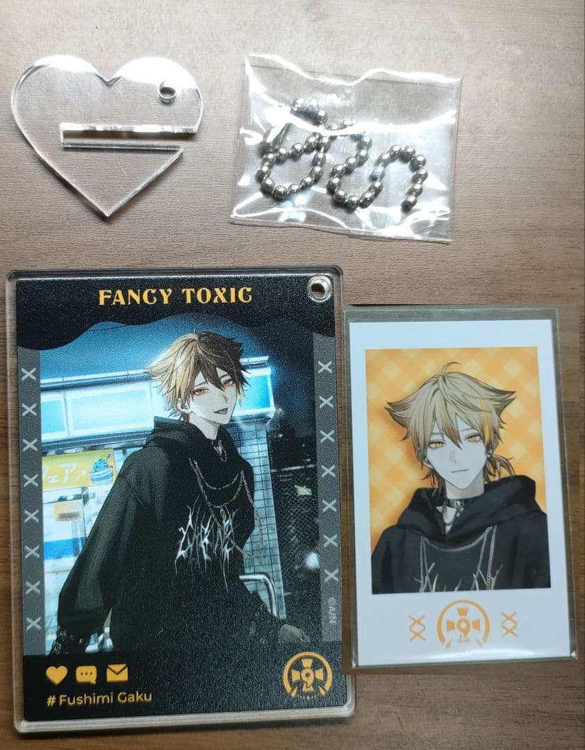 伏見ガク fancy toxic セット 両面アクキー チェキ風カード - メルカリ