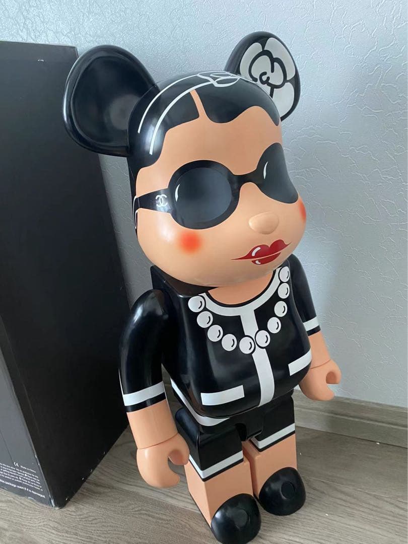 激レア CHANEL シャネル BE@RBRICK ベアブリック 1000% - メルカリ