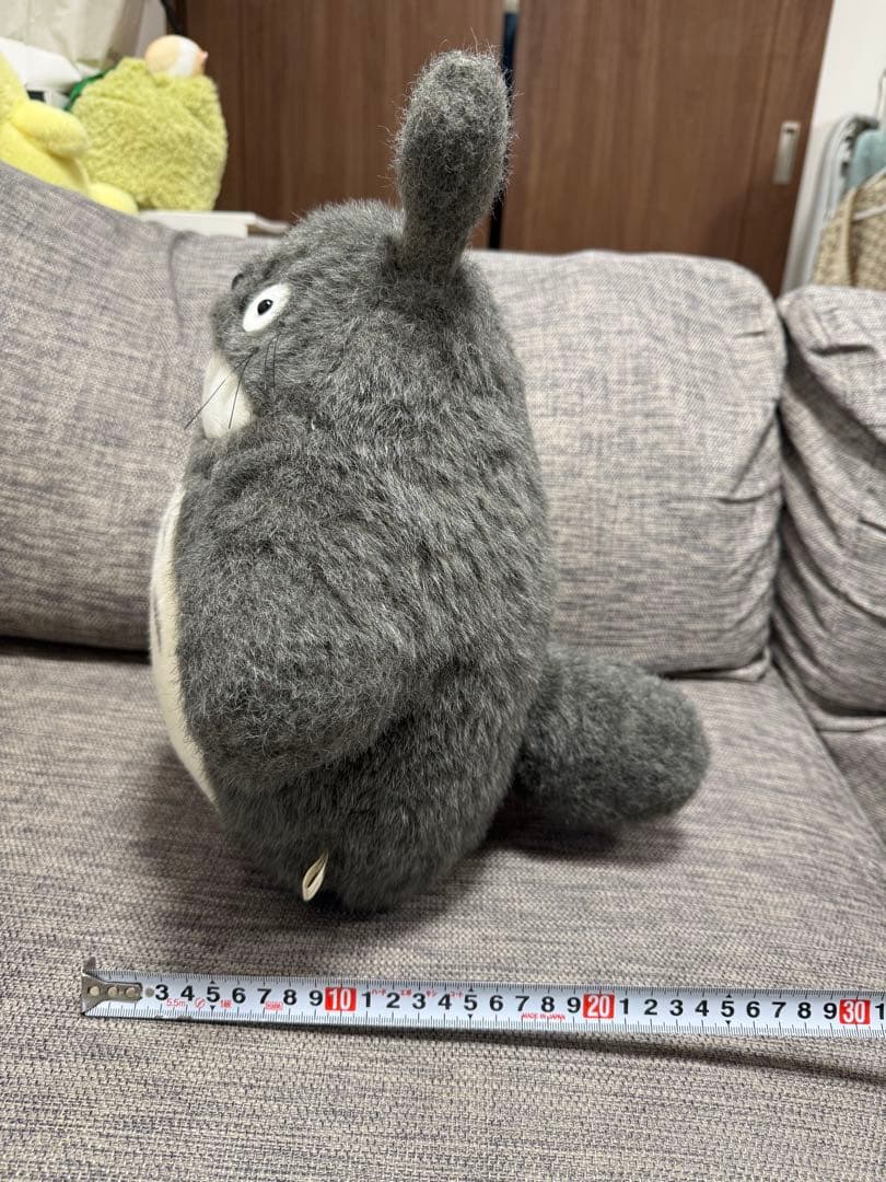 トトロの特大ぬいぐるみ