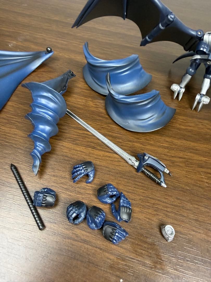 S.H.Figuarts 仮面ライダー ダークウィング