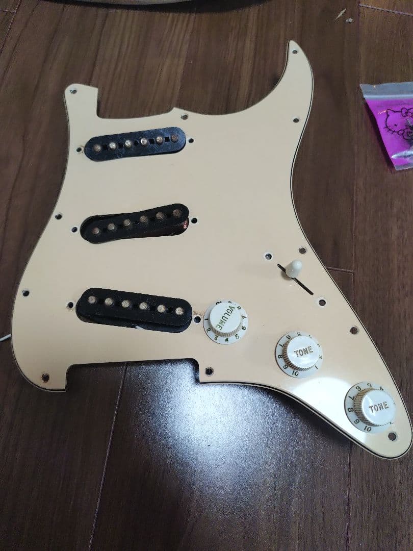 メ*ネ様 Fender Mexico Stratocaster 未組立 未塗装