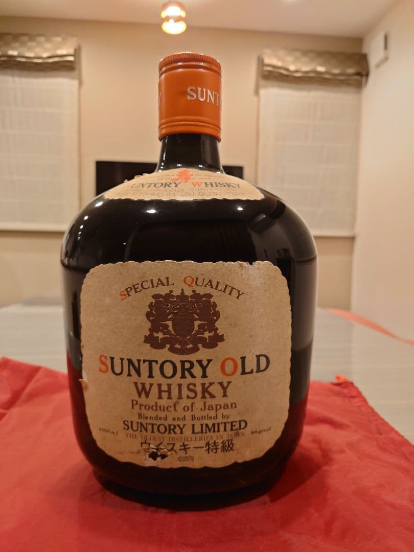 サントリーオールド4000ml 特級表記 未開封 特大 台座付