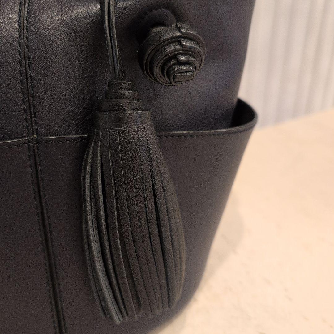 TODS バケツバッグ　ネイビー