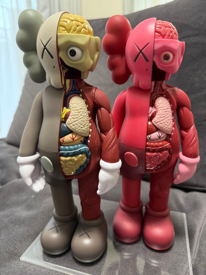 極美品 kaws カウズ コンパニオン フィギュア - メルカリ