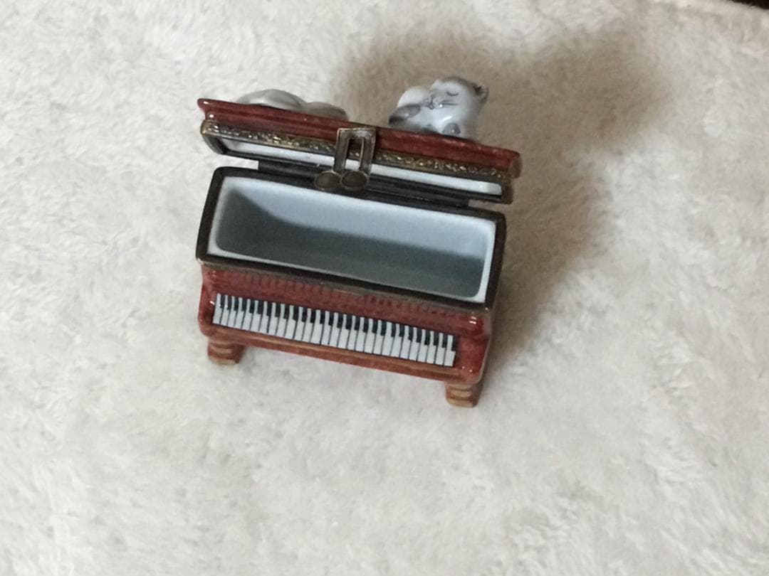 ヴィンテージ 限定 レア リモージュボックス ピアノ 猫 本 LIMOGES 白