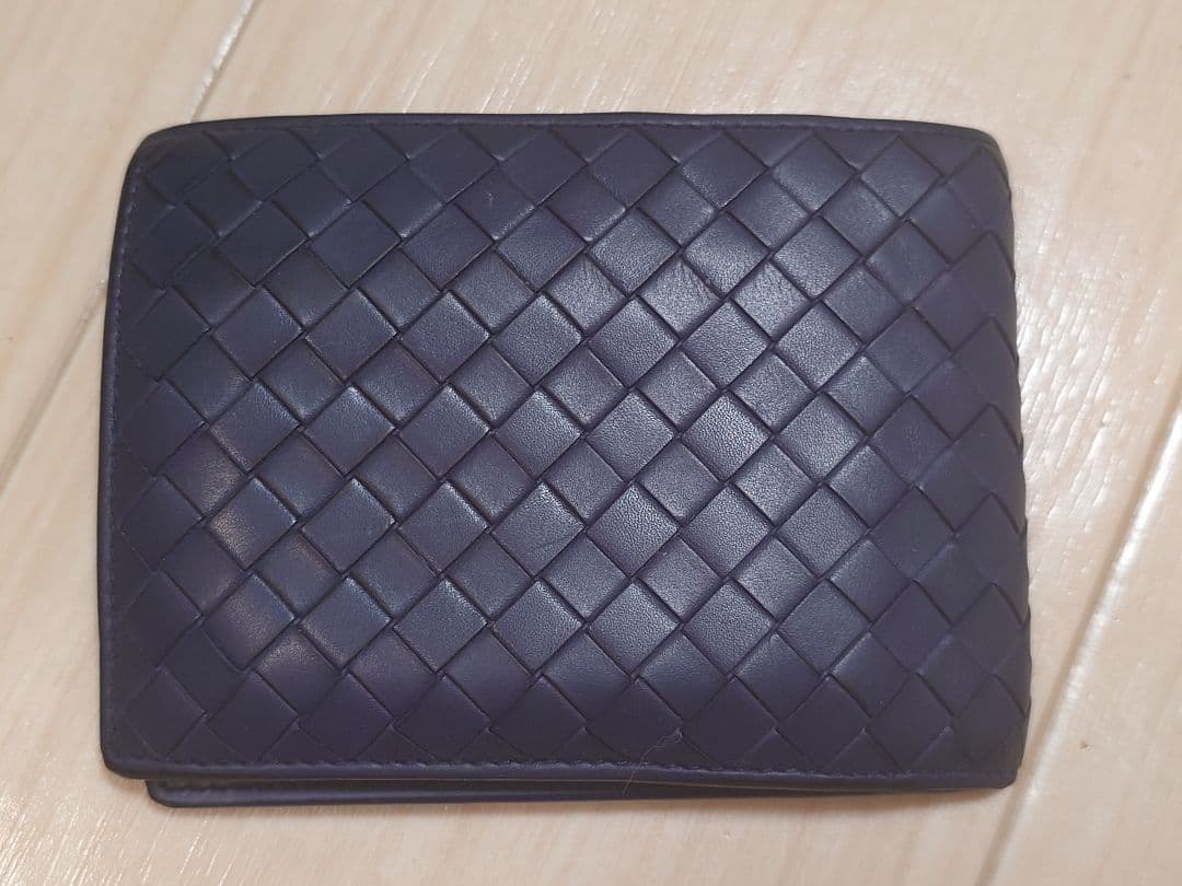 ボッテガヴェネタ 二つ折り 財布 イントレチャート ネイビー レザー