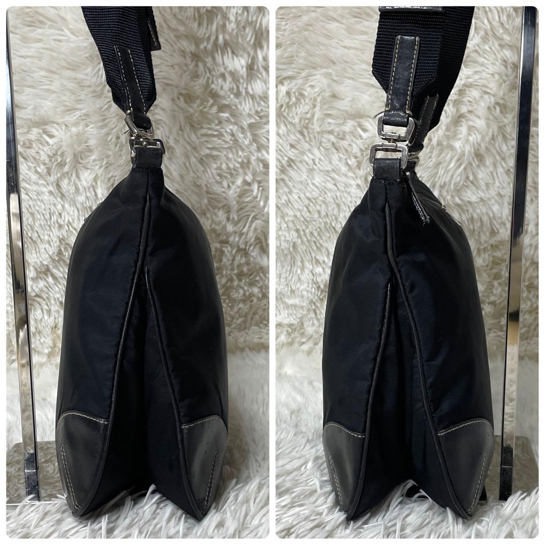 【美品】PRADA プラダ　ショルダーバッグ　ナイロン　レザー　ブラック　黒