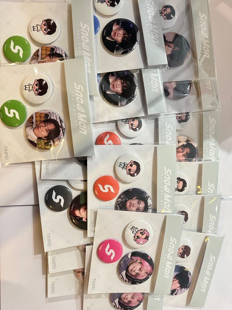 さわえ　Man 台湾　バッジ