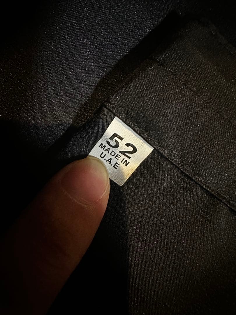 アラブ首長国連邦　ドバイ　アバヤ　セット