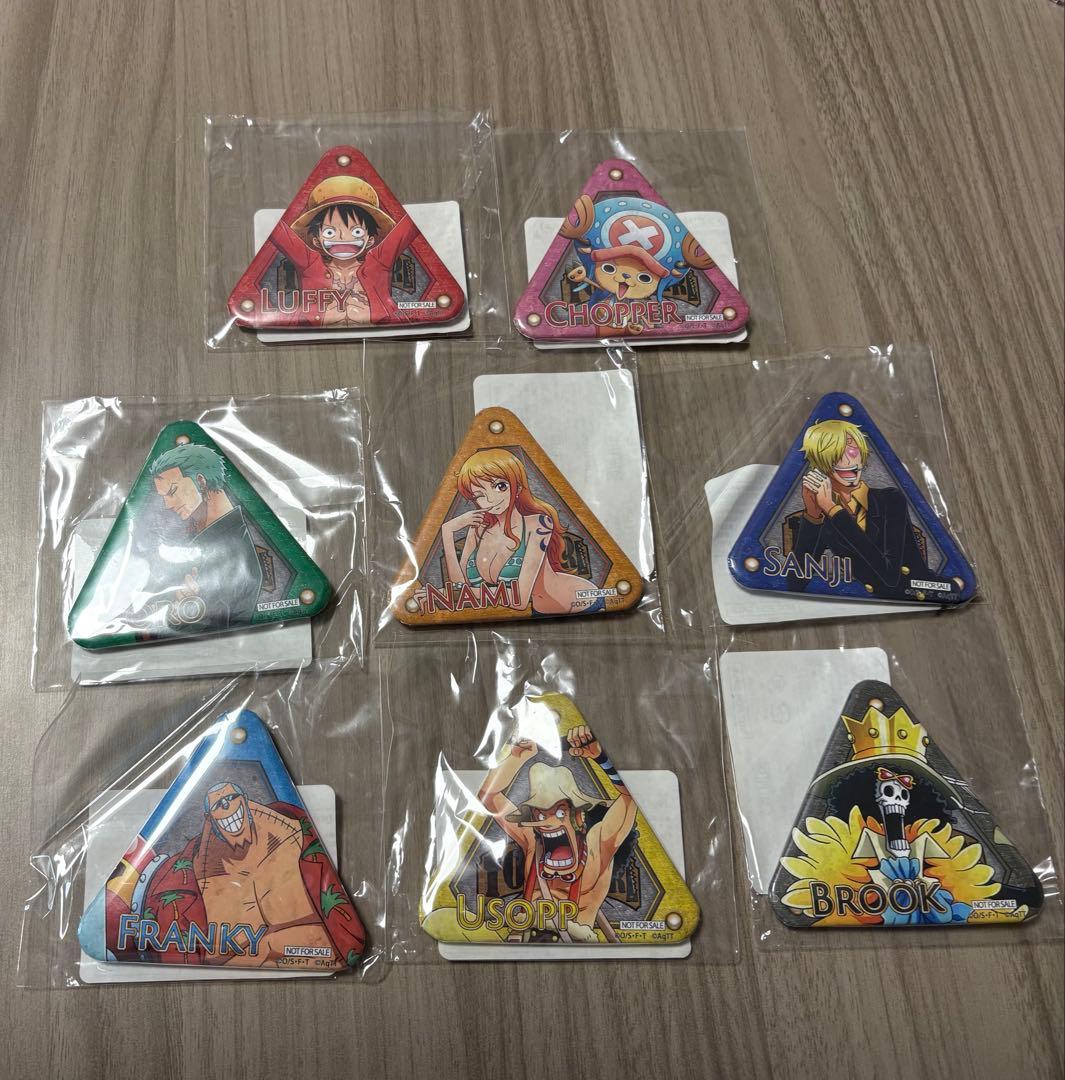 東京ワンピースタワー限定 トンガリ缶バッジ 麦わらの一味(ロビンなし