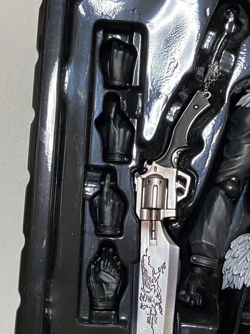 ディシディア　ファイナルファンタジー　スコール　プレイアーツ改　FF8