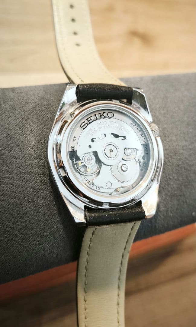 「councilmeetin1984」セイコー 5　ベルト新品同様