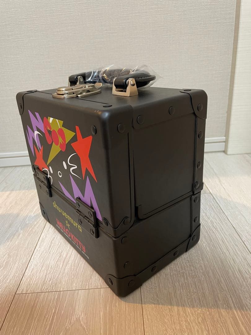 シュウウエムラ【限定】ロックザパーティー メイクBOX