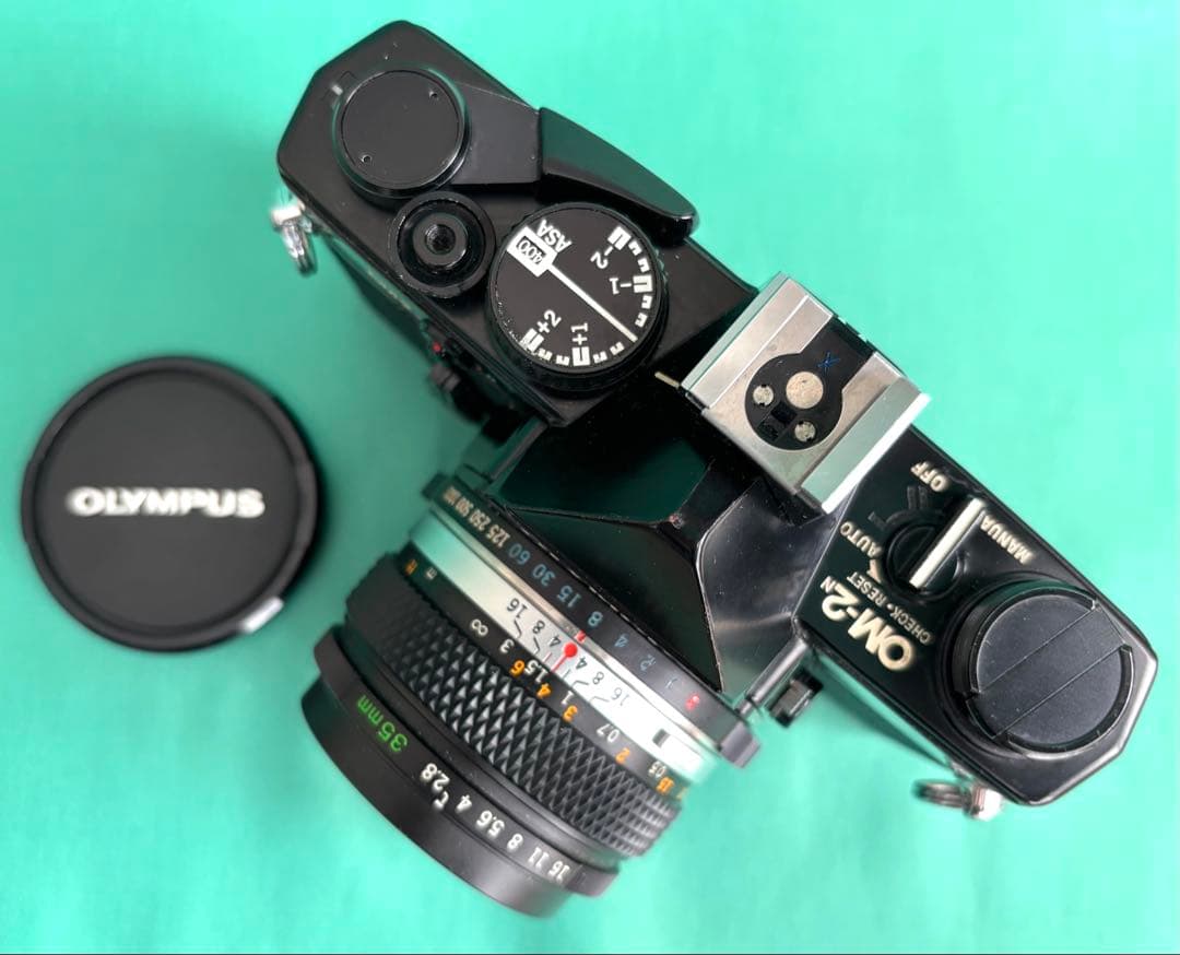 ☆ OLYMPUS OM-2N BLACK + 広角レンズ 35mm