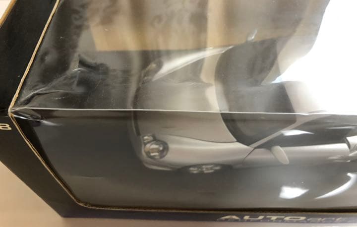 AUTO art オートアート ポルシェ911 GT2 1/18 ミニカー