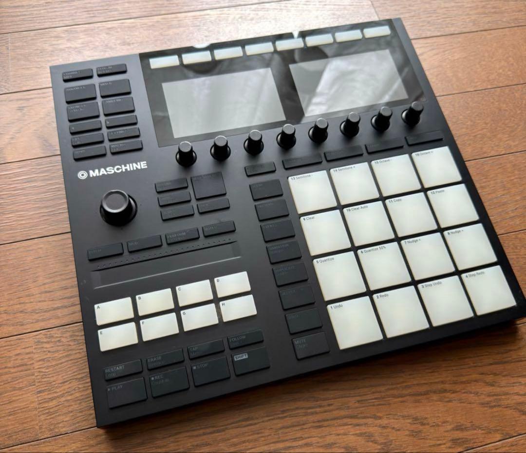 【美品】maschine mk3 maschine3付き L92346000000000-00-600x600.jpg