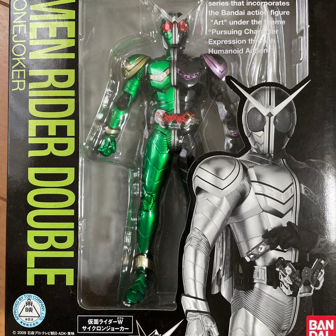 BANDAI バンダイ S.H.フィギュアーツ 仮面ライダーW サイクロンジョ… Amazon.co.jp: TAMASHII NATIONS S.H.フィギュアーツ (真骨彫製法