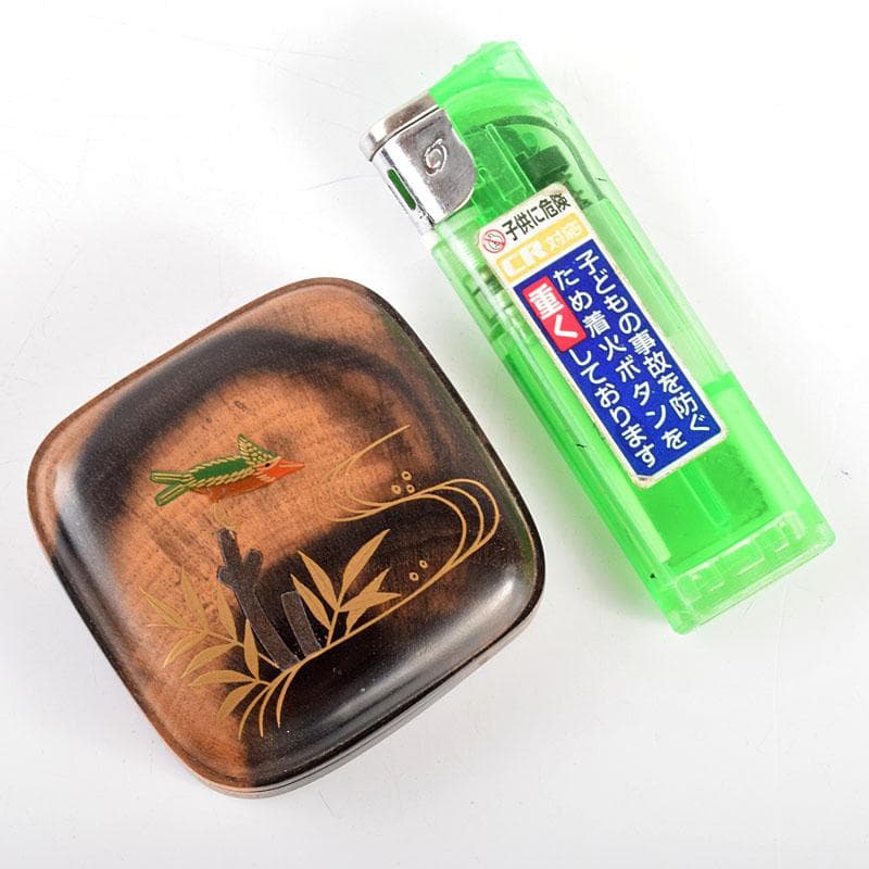 茶道具　道場宗廣作　川蝉蒔絵　黒柿四方香合　共箱　M　R4889