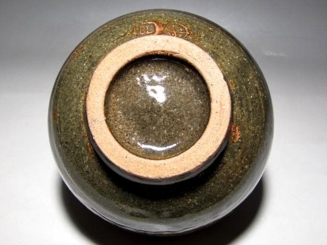 京薩摩 色絵桜茶碗 山本五六 秀逸作 共箱 共布