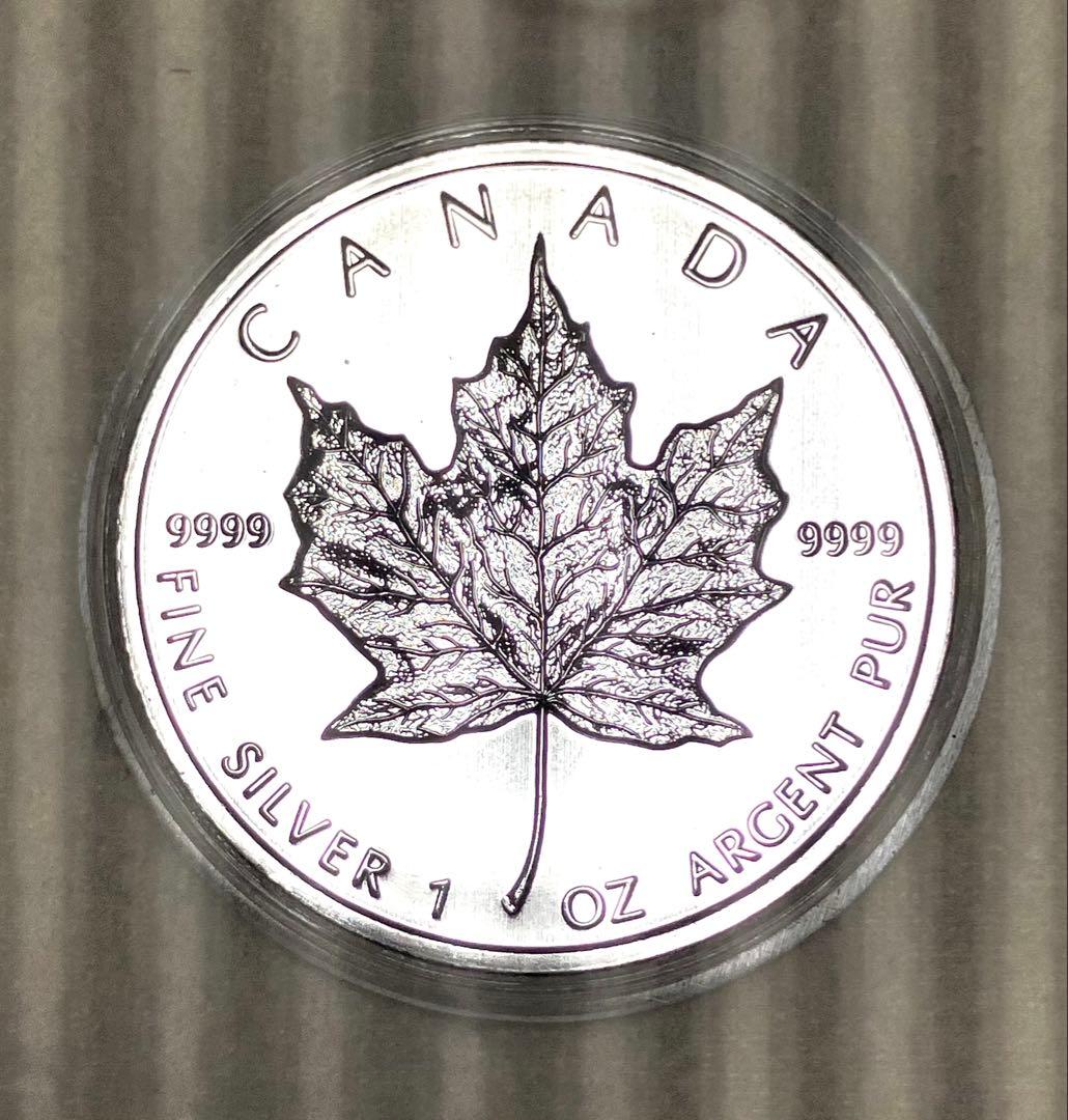 新品未使用】2009年 カナダの純銀メイプルリーフ銀貨クリアケース入り