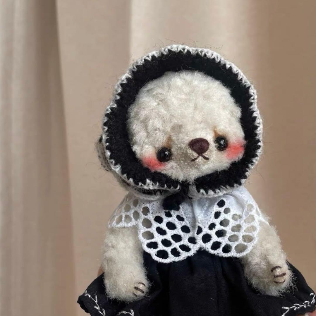 愛おしい白熊ちゃん アーティストベア 海外作家様 ハンドメイド
