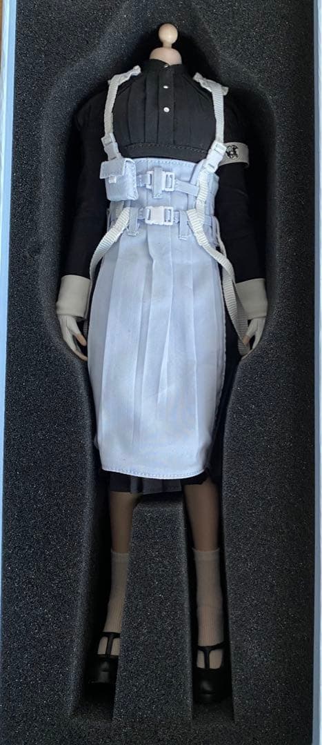 金*か様 I8TOYS「Serene Hound Rus」