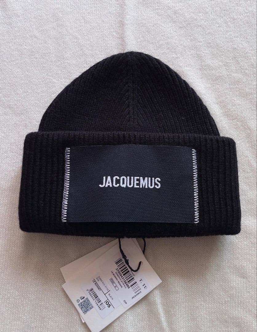 コロッケ】Jacquemus ピンク キャップ付きニット帽 ピンク系 JACQUEMUS