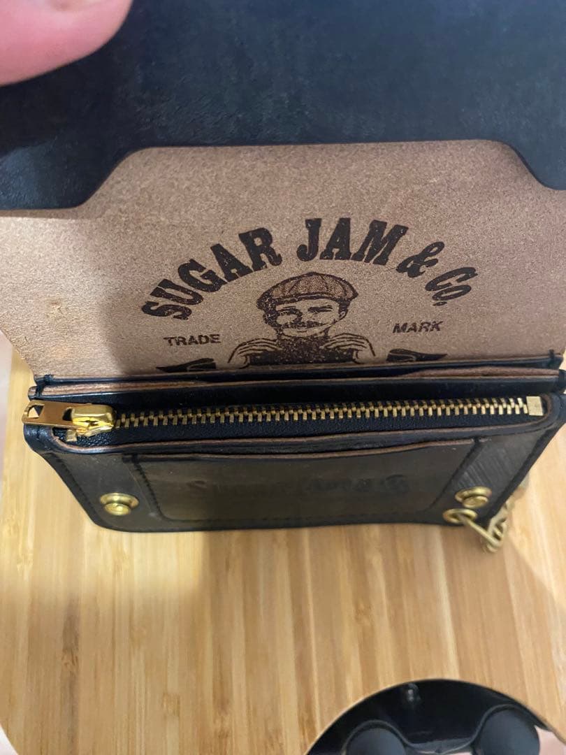 SUGAR JAM & CO. 黒い財布　栃木レザー　2回使用　チェーン付　美品