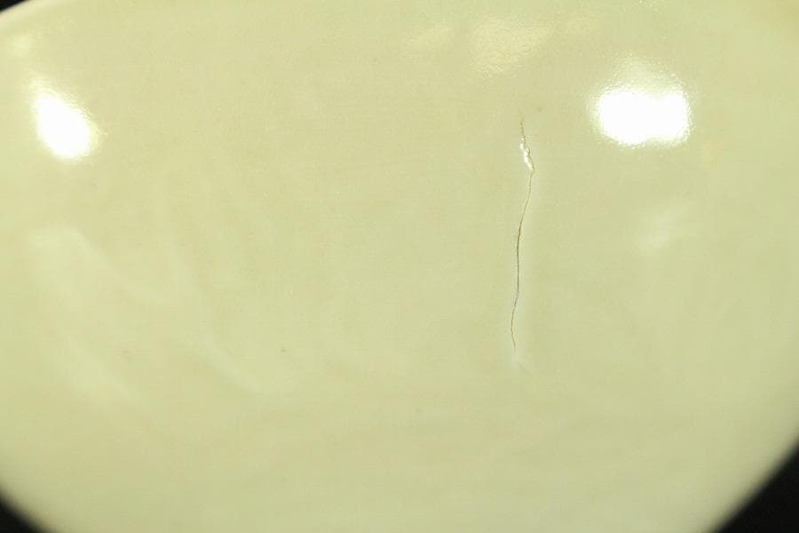 中国美術 白磁 花紋 碗(HA519)