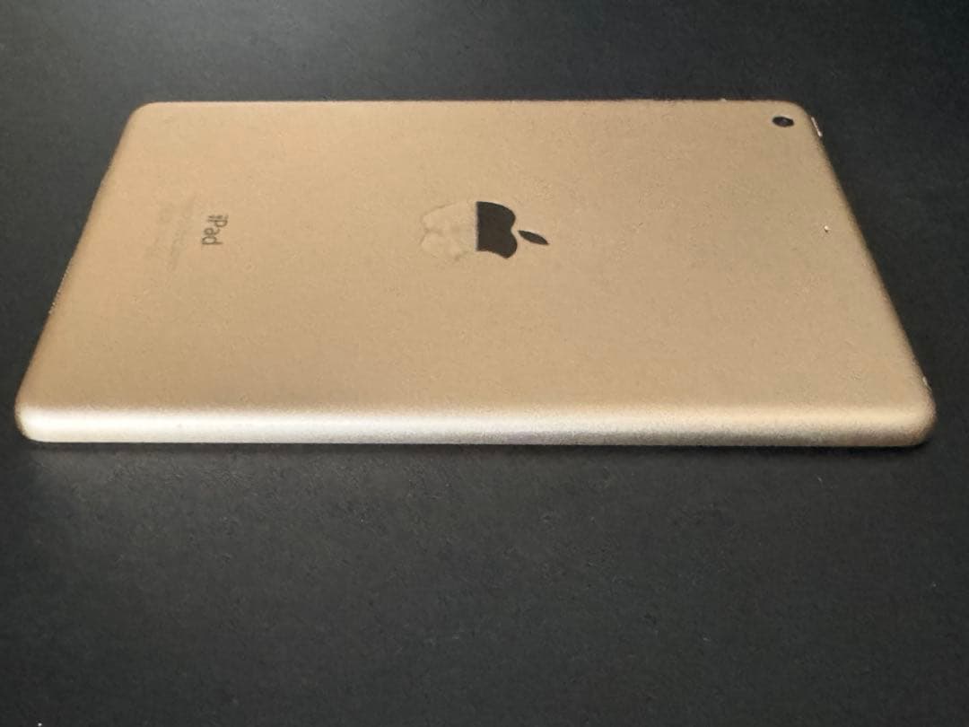iPad mini 3 ゴールド 128GB MGYK2J/A - メルカリ