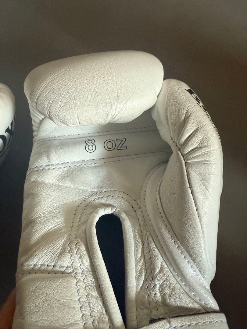 スライム様専用☆ISAMI BOXER ボクシンググローブ ホワイト 8oz