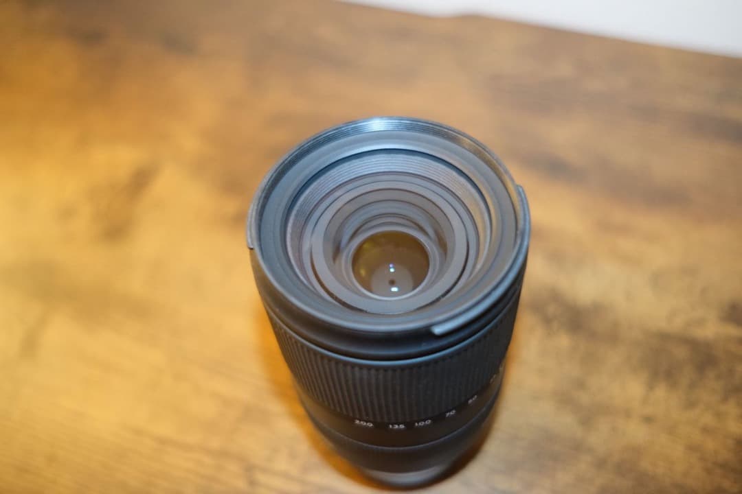 タムロン tamron 28-200 f2.8-5.6 sony eマウント